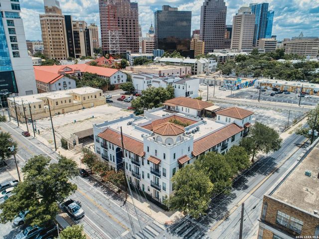 221 Lexington Ave Apt 104, San Antonio, TX 78215