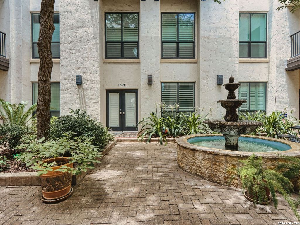 221 Lexington Ave Apt 104, San Antonio, TX 78215