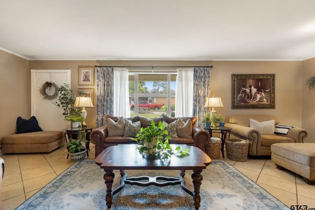 3014 Brentwood, Tyler, TX 75701