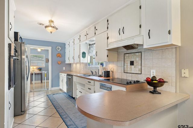 3014 Brentwood, Tyler, TX 75701