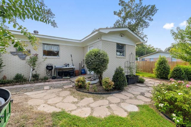 3014 Brentwood, Tyler, TX 75701