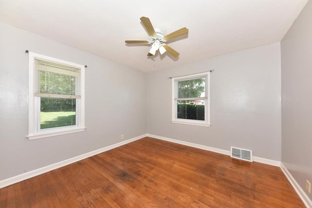 9007 W Greenfield AVENUE, West Allis, WI 53214