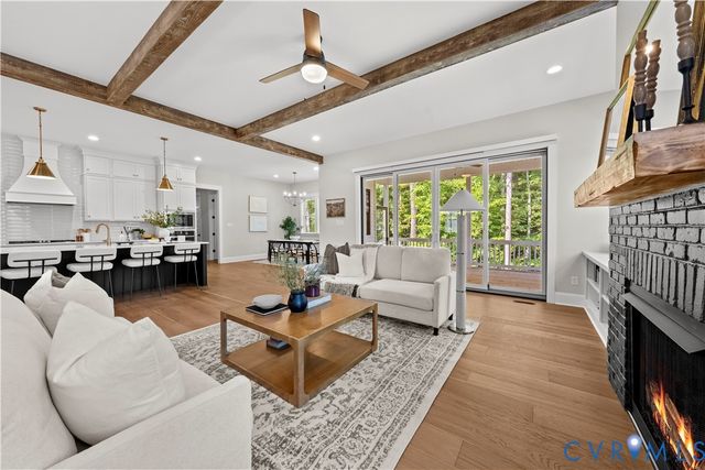 17006 Shoreland Dr, Moseley, VA 23120