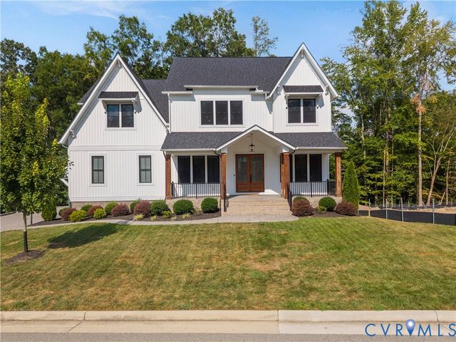 17006 Shoreland Dr, Moseley, VA 23120