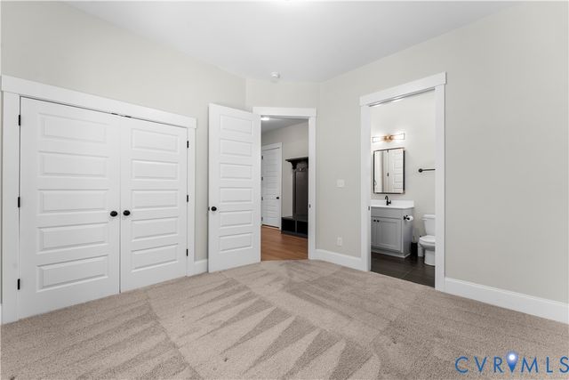 17006 Shoreland Dr, Moseley, VA 23120