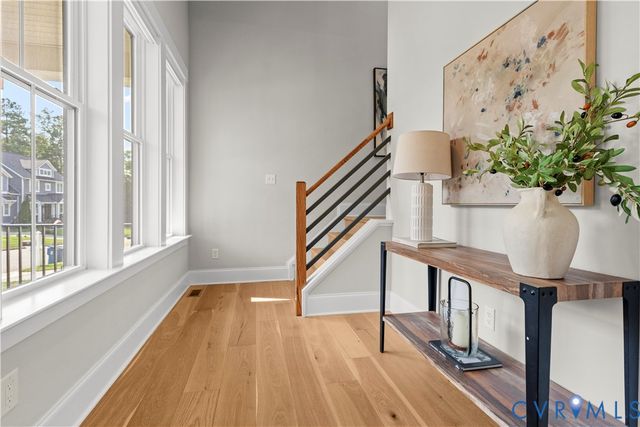 17006 Shoreland Dr, Moseley, VA 23120