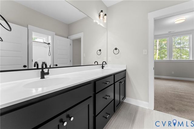 17006 Shoreland Dr, Moseley, VA 23120