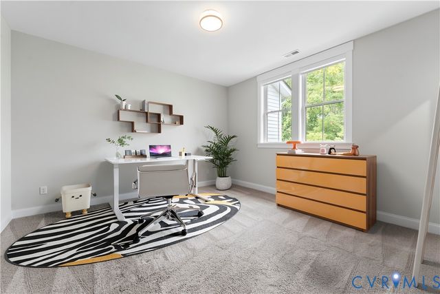 17006 Shoreland Dr, Moseley, VA 23120