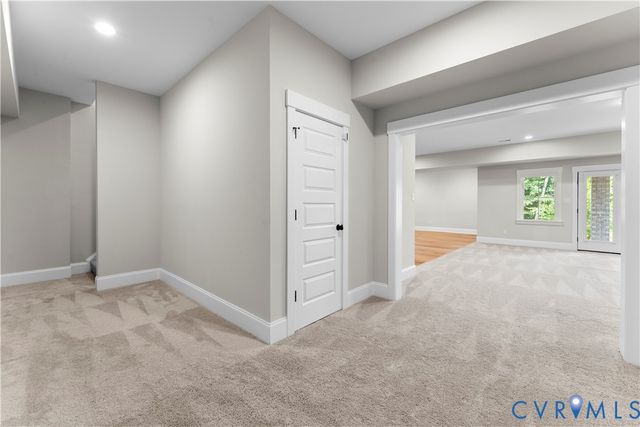 17006 Shoreland Dr, Moseley, VA 23120
