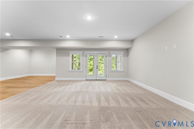 17006 Shoreland Dr, Moseley, VA 23120