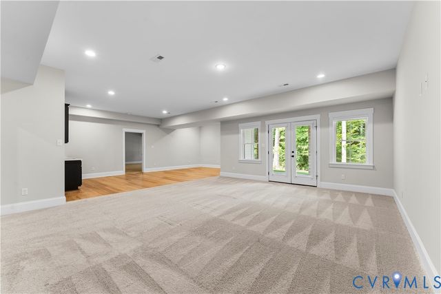 17006 Shoreland Dr, Moseley, VA 23120