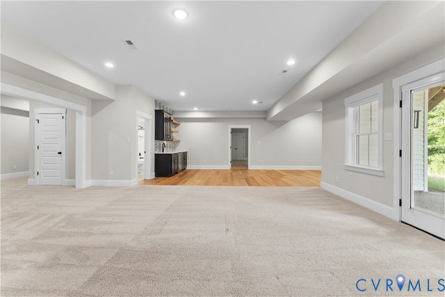 17006 Shoreland Dr, Moseley, VA 23120