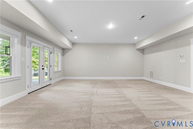 17006 Shoreland Dr, Moseley, VA 23120
