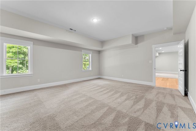 17006 Shoreland Dr, Moseley, VA 23120