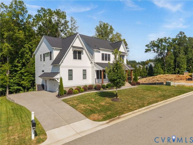 17006 Shoreland Dr, Moseley, VA 23120