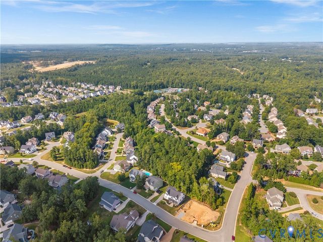 17006 Shoreland Dr, Moseley, VA 23120