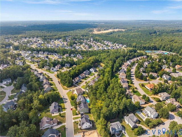 17006 Shoreland Dr, Moseley, VA 23120