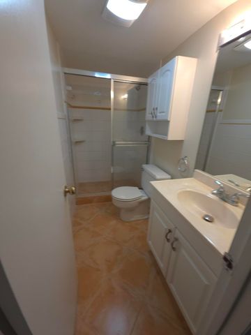 1001 THREE ISLANDS Boulevard 36, Hallandale Beach, FL 33009