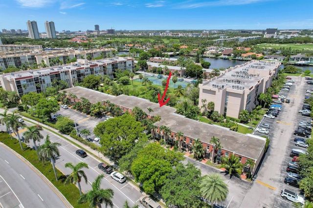 1001 THREE ISLANDS Boulevard 36, Hallandale Beach, FL 33009