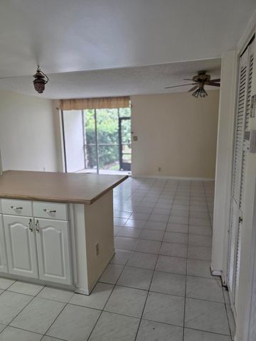 1001 THREE ISLANDS Boulevard 36, Hallandale Beach, FL 33009