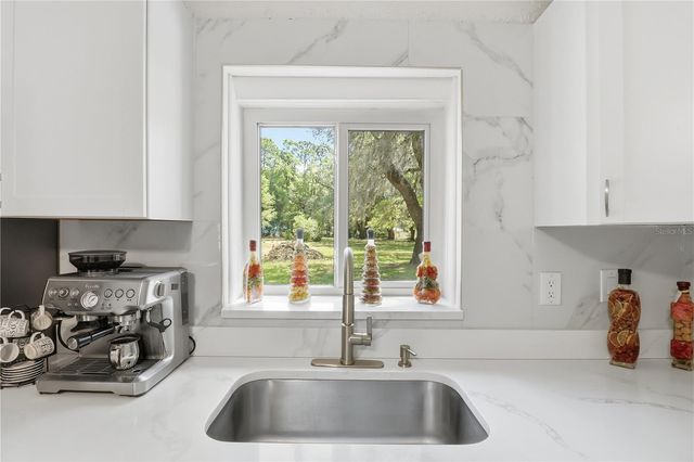 67 COVE ROAD, Inglis, FL 34449