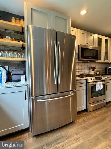12820 ELNORA RD, Philadelphia, PA 19154