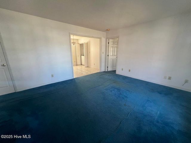 2302 Fitch Drive E, Wilson, NC 27893