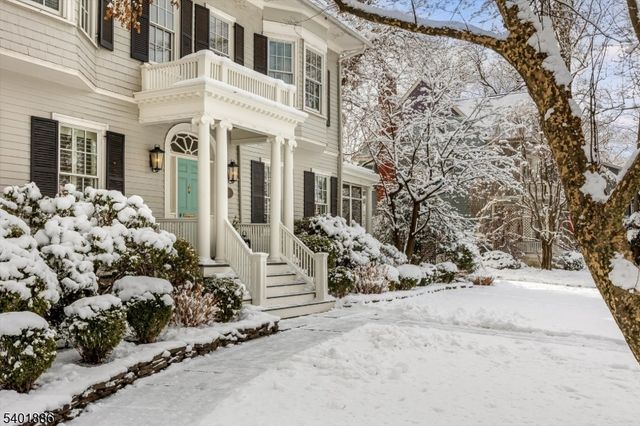 19 Hamilton Rd, Glen Ridge Boro Twp., NJ 07028