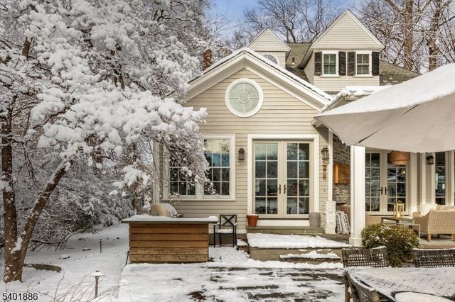 19 Hamilton Rd, Glen Ridge Boro Twp., NJ 07028