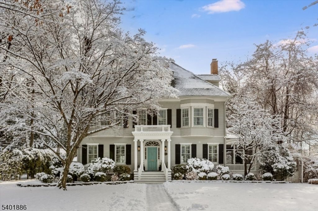 19 Hamilton Rd, Glen Ridge Boro Twp., NJ 07028