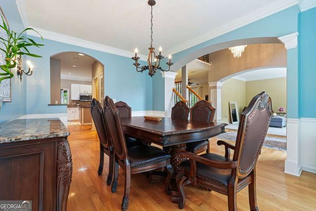 1038 Longwood Drive, Woodstock, GA 30189