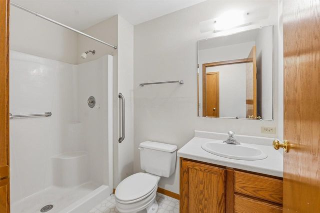 700 S Lincoln Avenue, Beaver Dam, WI 53916