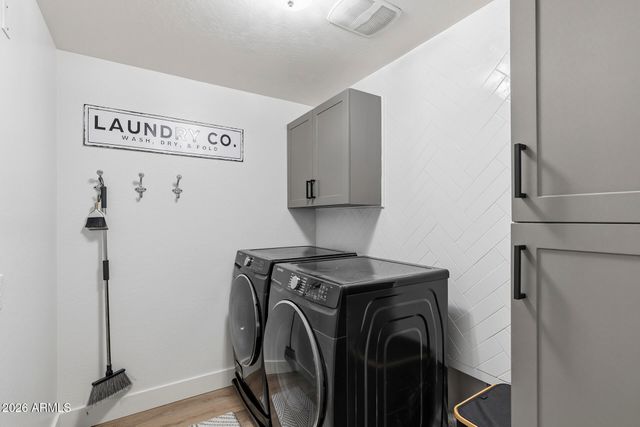 9336 W GEORGIA Avenue, Glendale, AZ 85305