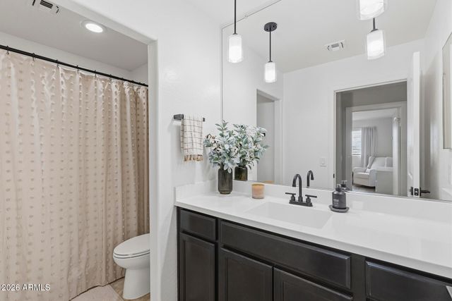 9336 W GEORGIA Avenue, Glendale, AZ 85305