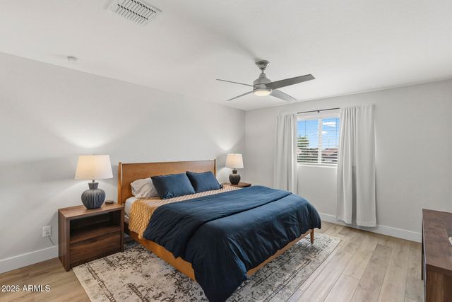 9336 W GEORGIA Avenue, Glendale, AZ 85305