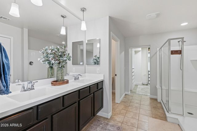 9336 W GEORGIA Avenue, Glendale, AZ 85305
