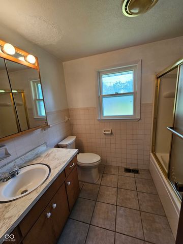 2703 Marsha Drive, Anderson, IN 46012