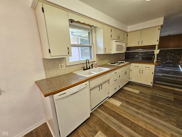 2703 Marsha Drive, Anderson, IN 46012