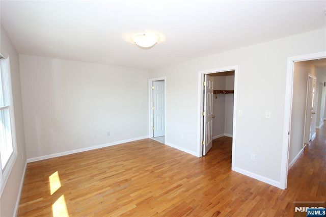 130 Orchard Street, Elmwood Park, NJ 07407