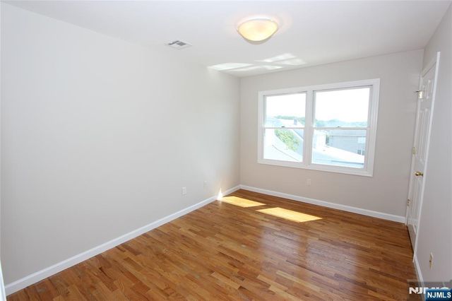 130 Orchard Street, Elmwood Park, NJ 07407