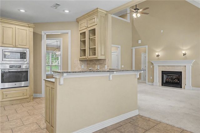 2391 N Water Oak Drive, Fayetteville, AR 72704