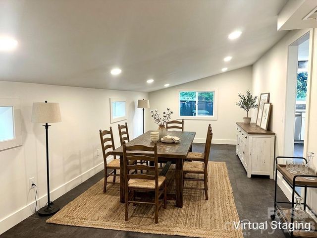 908 E 1st Street, Newton, NC 28658