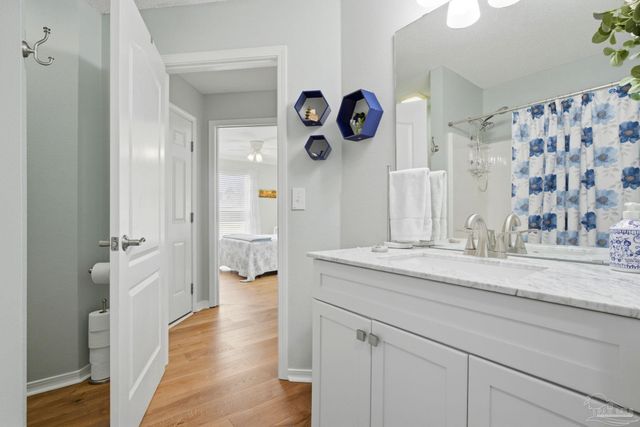 10736 Crosscut Dr, Pensacola, FL 32506