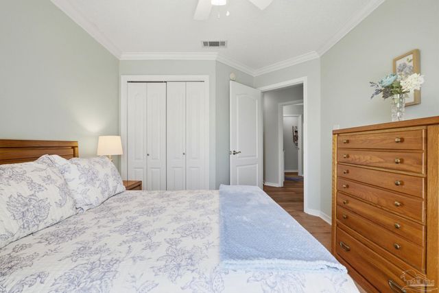 10736 Crosscut Dr, Pensacola, FL 32506