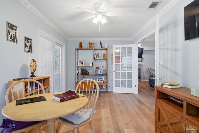 10736 Crosscut Dr, Pensacola, FL 32506