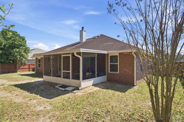 10736 Crosscut Dr, Pensacola, FL 32506