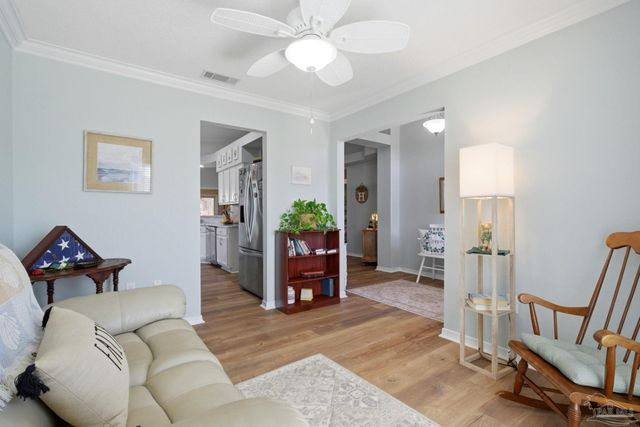 10736 Crosscut Dr, Pensacola, FL 32506