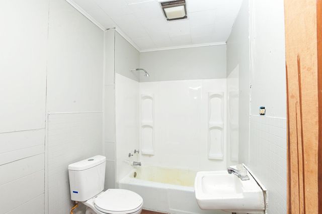 208 Authement Street, Houma, LA 70363