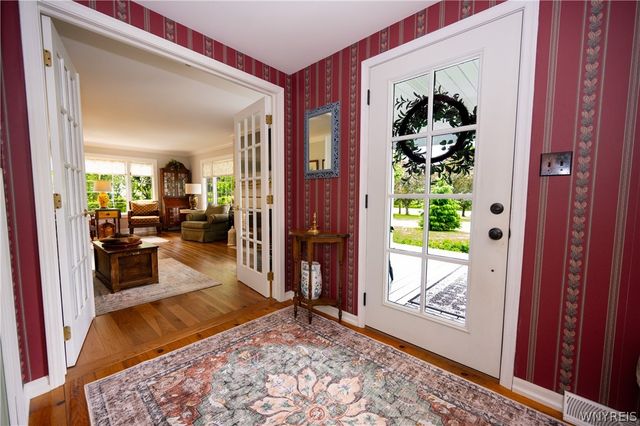 5217 Tonawanda Creek Road, Pendleton, NY 14120