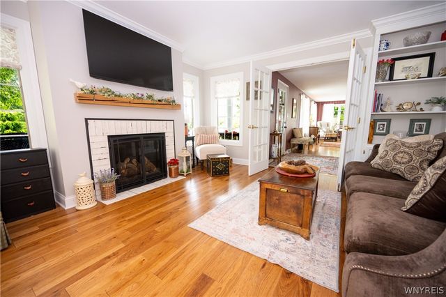 5217 Tonawanda Creek Road, Pendleton, NY 14120